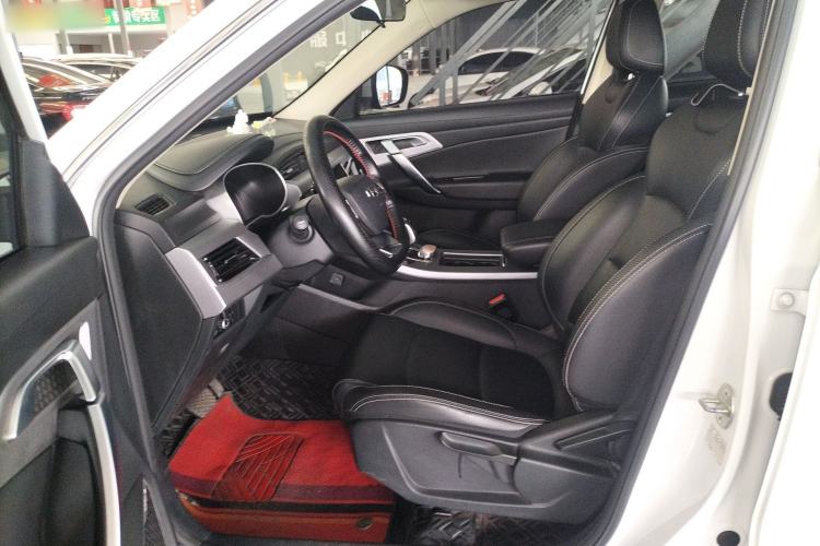 Used Geely Auto Emgrand X7 Sport 2021 Million Edition 1.8TD DCT Two-Wheel Drive Comfort Model Left Front Seat