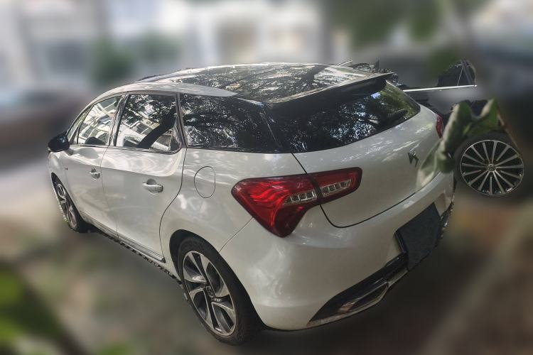 Used DS 5 2013 1.6T Elegant Edition THP200