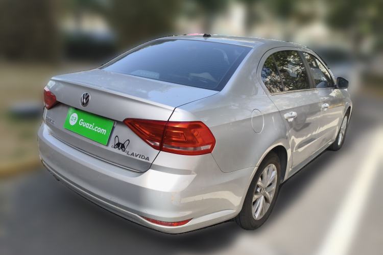 Used Volkswagen Lavida 2017 1.6L Automatic Comfort Edition