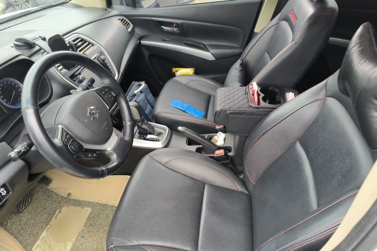 Used Suzuki S-Cross 2015 1.6L CVT Two-Wheel Drive Elite Version