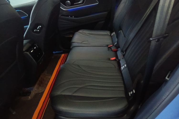 Used Fengyun T9 2024 120 Long-Range Flagship Version 7 Seats Ternary Lithium Left Rear Seat