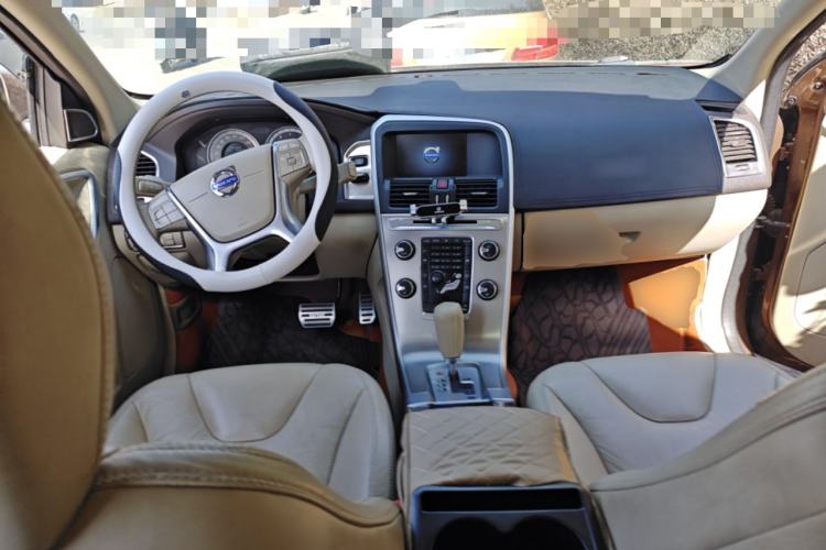 Used Volvo XC60 2011 2.0T Zhiya Edition