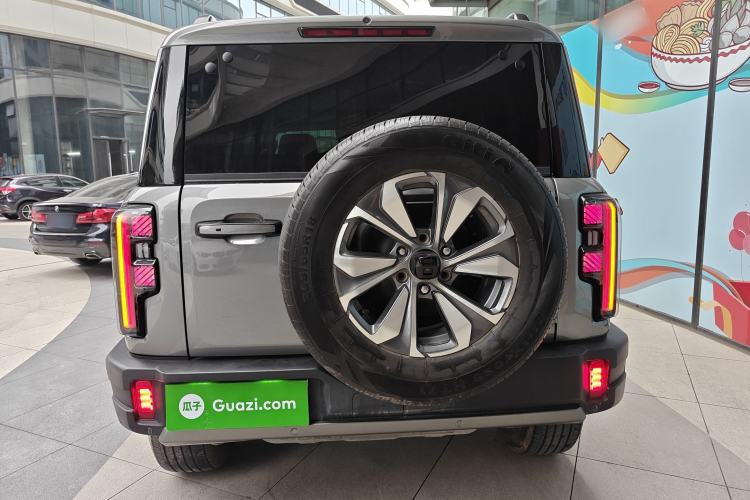 Used BAIC Off-Road BJ40 2024 2.0T All-New Urban Hunter Edition Ultimate Version
