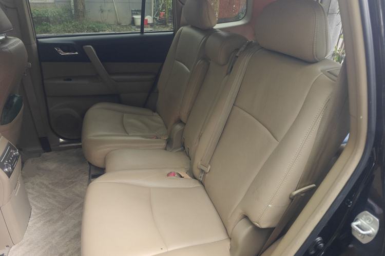 Used Toyota Highlander 2012 2.7L Two-Wheel Drive 7-Seater Elite Edition