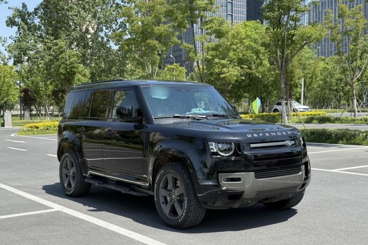 Used Land Rover Defender 2025 110 3.0T P400 – Dynamic HSE