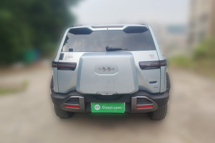 Used Formula Leopard Titanium 3 2025 501KM All-Wheel Drive Intelligent Driving Ultra Version
