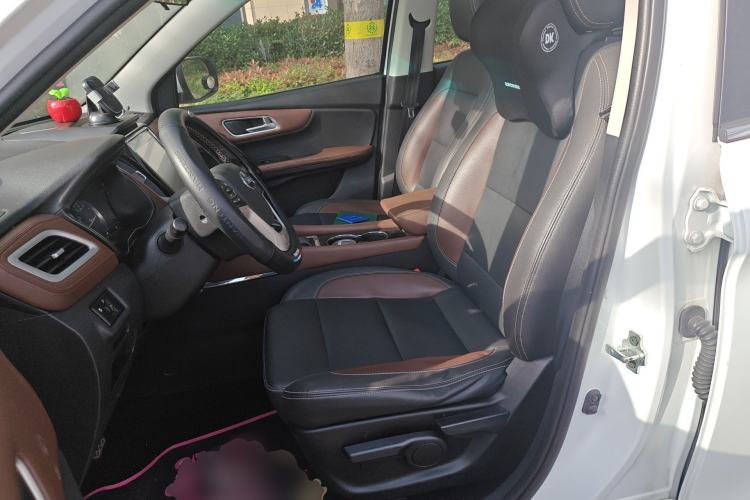 Used SWM X7 2018 1.5T Automatic Smart Enjoyment Version 7 Seats Left Front Seat