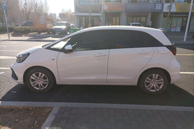 Used Honda Fit 2021 1.5L CVT Trend Edition Exterior 3