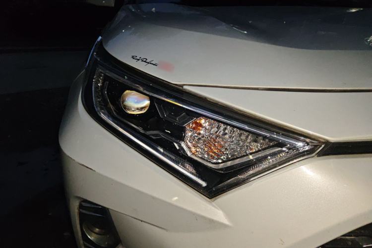 Used Toyota RAV4 2020 2.0L CVT Two-Wheel Drive Prestige Edition
