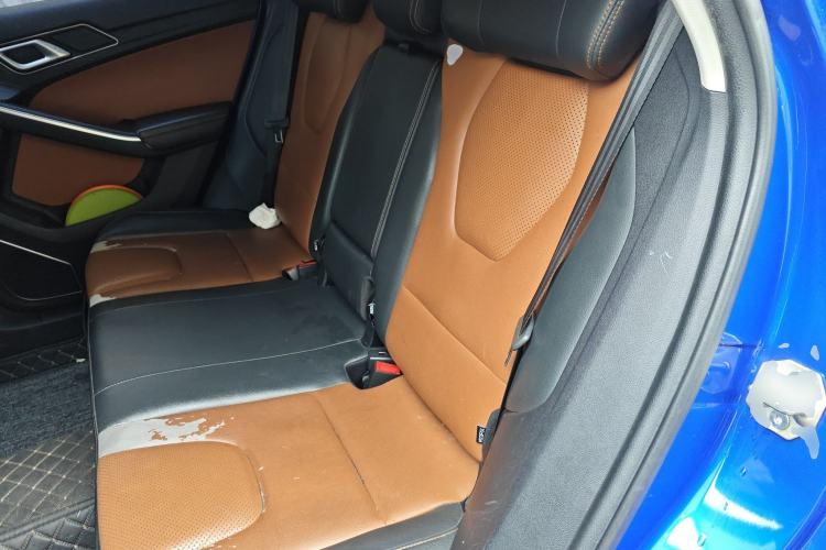 Used JMC Yusheng S330 2016 1.5L GTDi Automatic Two-Wheel Drive Prestige Edition
