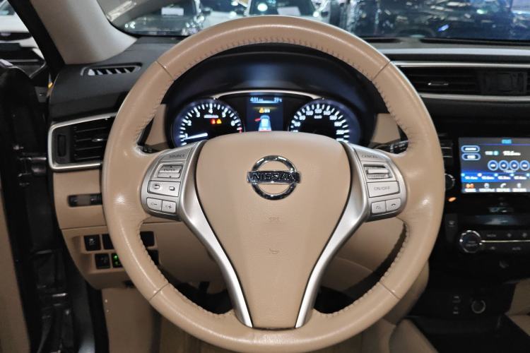 Used Nissan X-Trail 2014 2.0L CVT Smart Edition 2WD