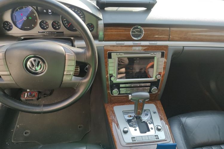 Used Volkswagen Phaeton 2012 3.0L Business Edition