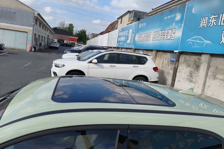 Used ORA Good Cat 2024 401 km Luxury Version 126 kW Roof