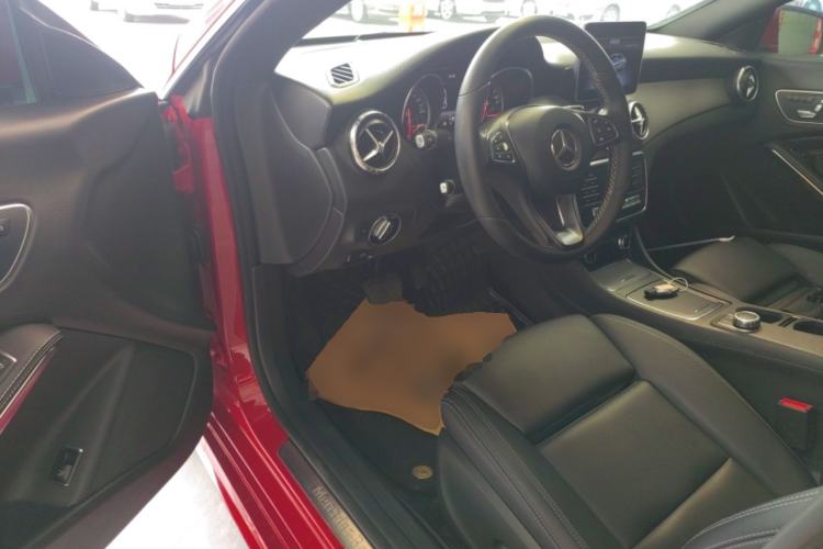 Used Mercedes-Benz CLA 2018 CLA 200 Style Edition Driver Seat