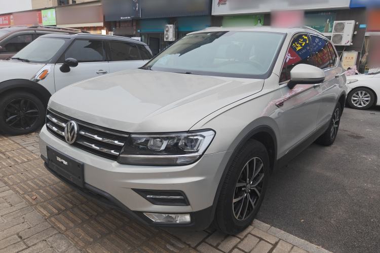 Used Volkswagen Tiguan L 2018 Facelift 330TSI Automatic Two-Wheel Drive Luxury Edition
