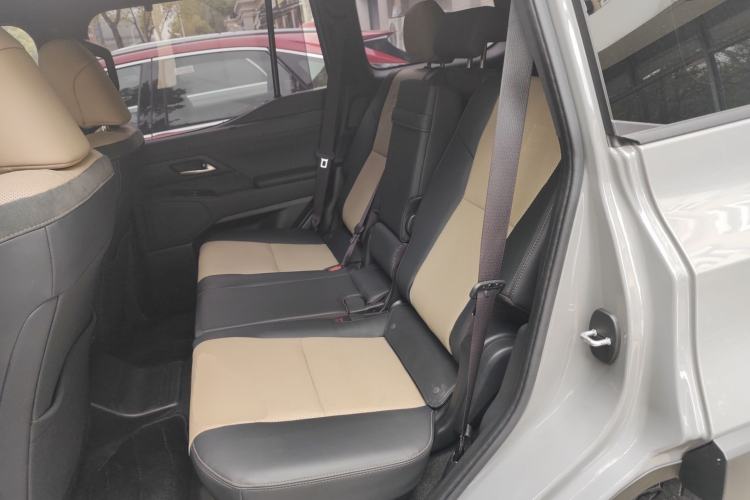Used Lexus GX 2024 OVERTRAIL Yuanfeng Edition Left Rear Seat