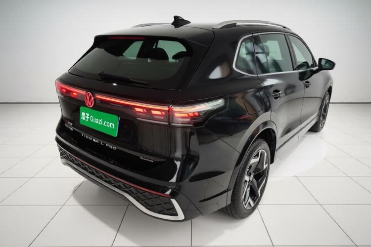 Used Volkswagen Tiguan L 2024 PRO 380TSI Four-Wheel Drive R-Line Smart Edition Rear Right 45 Deg