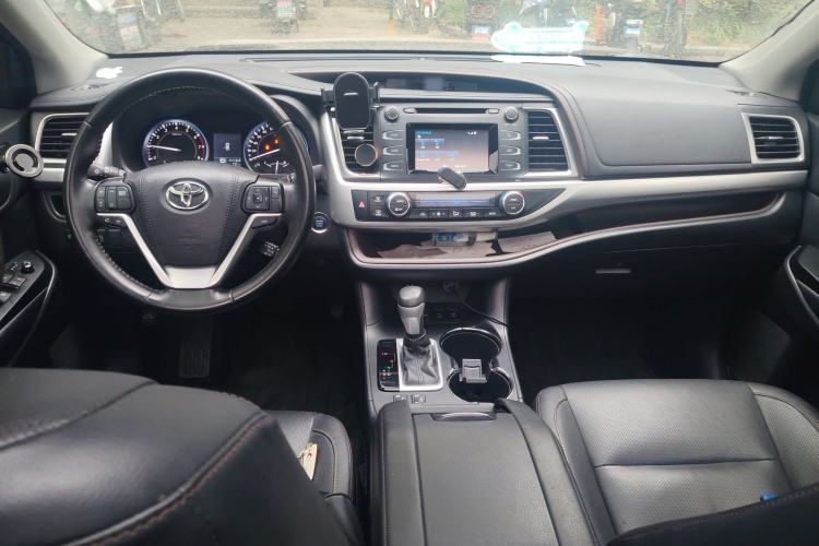 Used Toyota Highlander 2017 2.0T Four-Wheel Drive Black Edition Limited Model