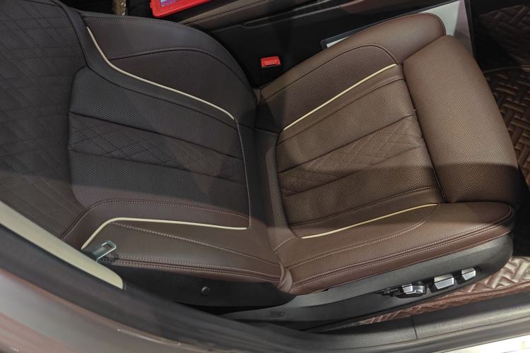 Used BMW 5 Series 2021 530Li Luxury Edition Premium Package
