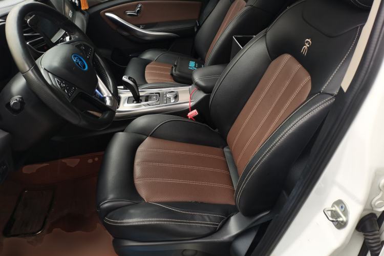 Used BYD Song New Energy 2017 Song DM 1.5TID All-Wheel Drive Prestige Model Left Front Seat