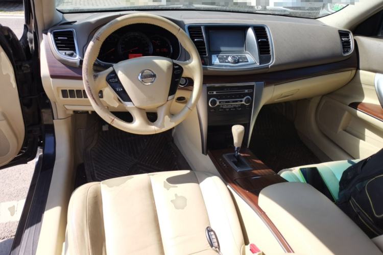 Used Nissan Teana 2008 2.5L XL Leading Edition Center Console