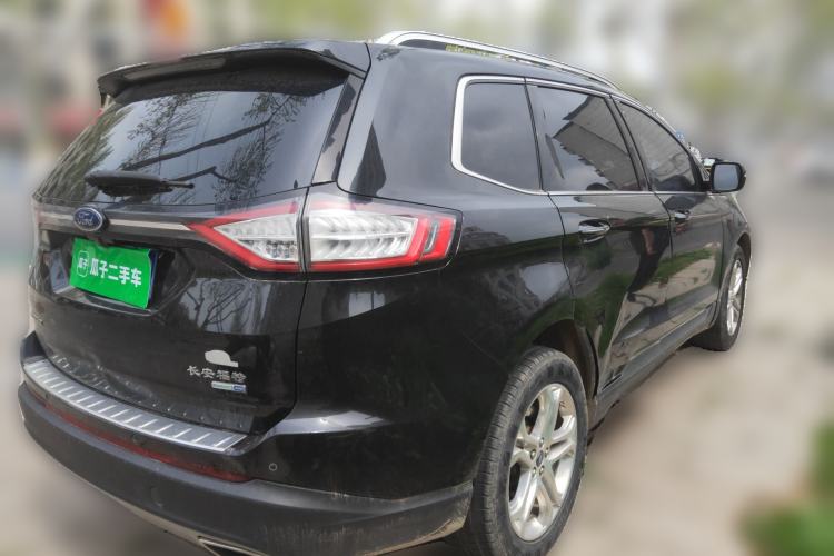 Used Ford Edge 2016 EcoBoost 245 Four-Wheel Drive Titanium Edition 7-Seater
