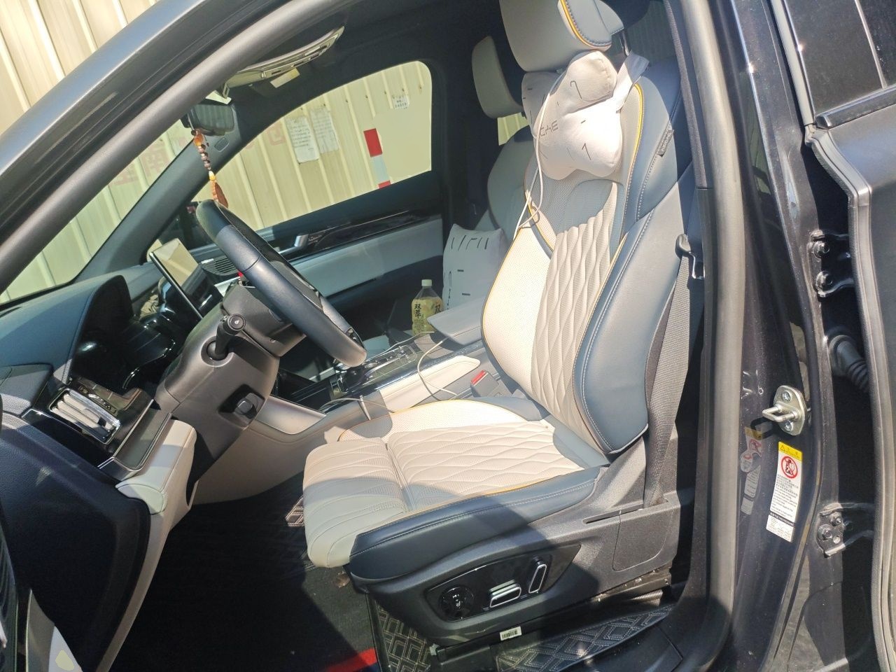 BYD Tang New Energy 2022 DM-p 215KM Four-Wheel Drive Flagship Model — снимка 15
