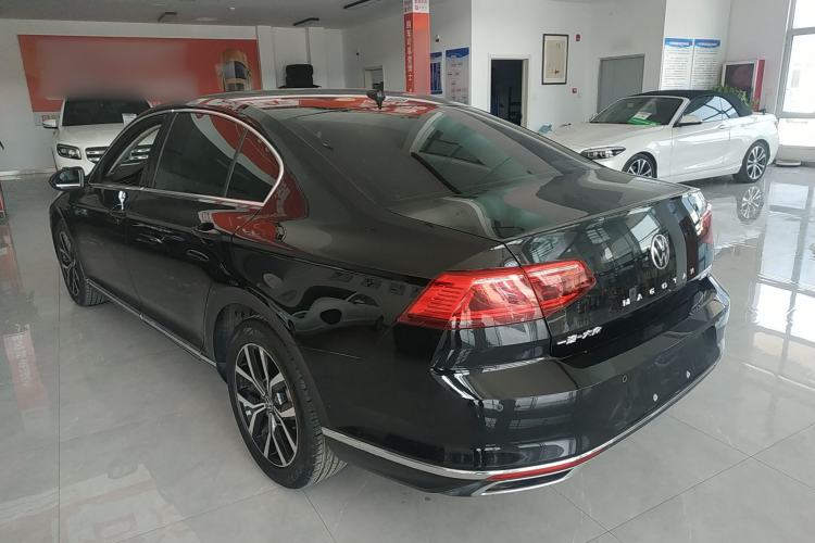 Used Volkswagen Magotan 2020 330TSI DSG Leading Model Rear Left 45 Deg