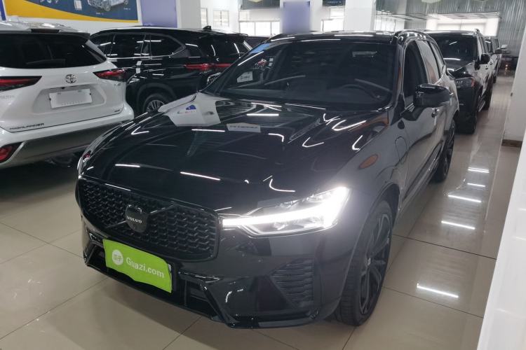 Used Volvo XC60 New Energy 2025 Plug-in Hybrid Long-Range All-Wheel Drive Zhiyuan Extreme Night Black Edition