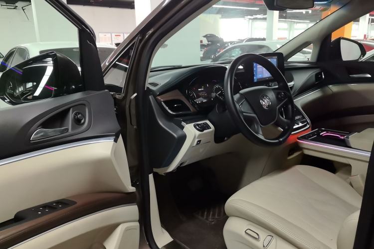 Used Buick GL8 2021 Land Cruiser Executive Class 652T Comfort Model