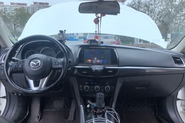 Used Mazda Atenza 2015 2.0L Blue Sky Fashion Edition
