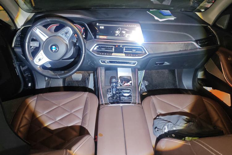 Used BMW X5 2022 Restyled xDrive 30Li Luxury Version M Sport Package
