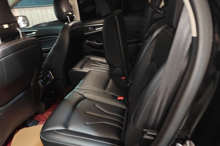 Used Ford Edge 2021 PLUS EcoBoost 245 Two-Wheel-Drive Titanium 7-Seater