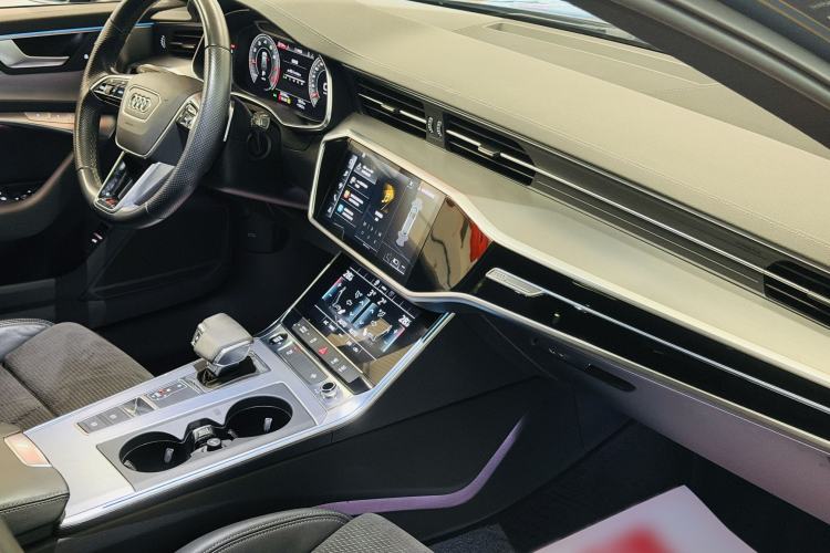 Used Audi A6 2021 Avant Avant-garde 45 TFSI Prestige Dynamic Edition
