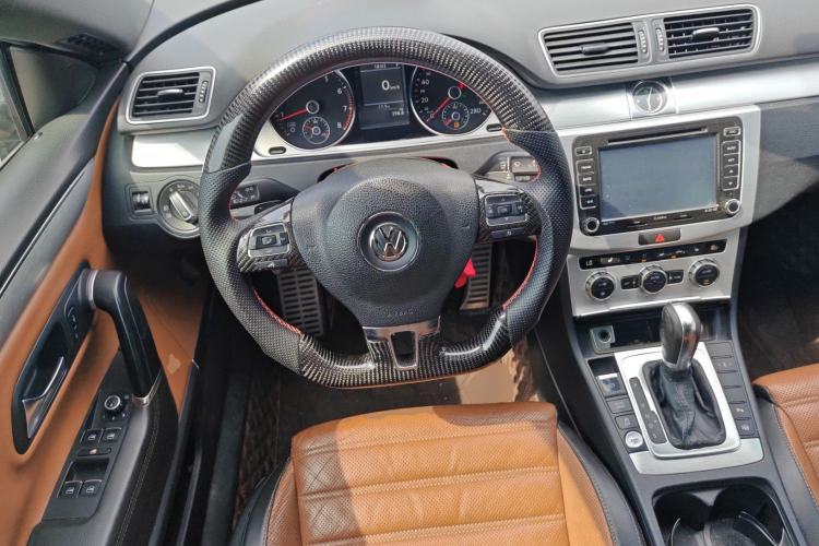 Used Volkswagen FAW-Volkswagen CC 2013 2.0 TSI Prestige Model Steering Wheel