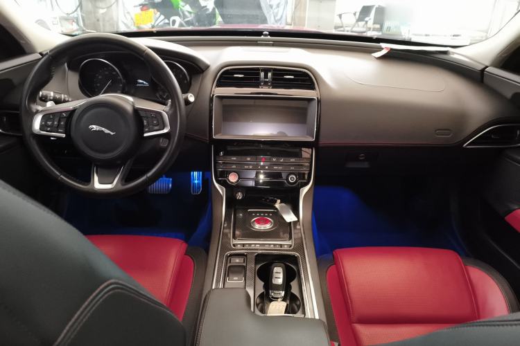 Used Jaguar XE 2019 2.0T 300 PS All-Wheel-Drive Landmark Edition
