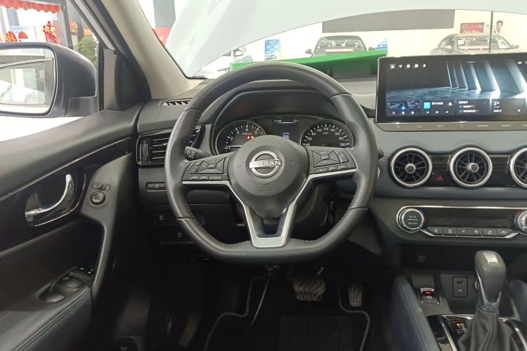 Used Nissan Qashqai 2025 Honor 2.0L CVT XV+ Leading Edition