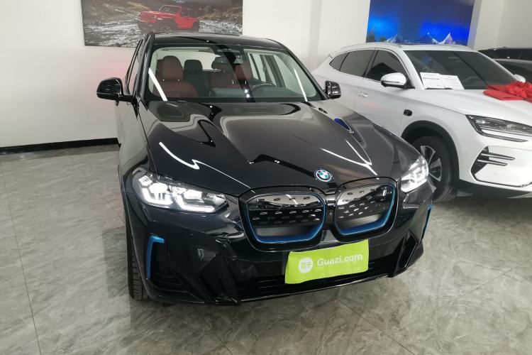 Used BMW iX3 2022 Leading Type
