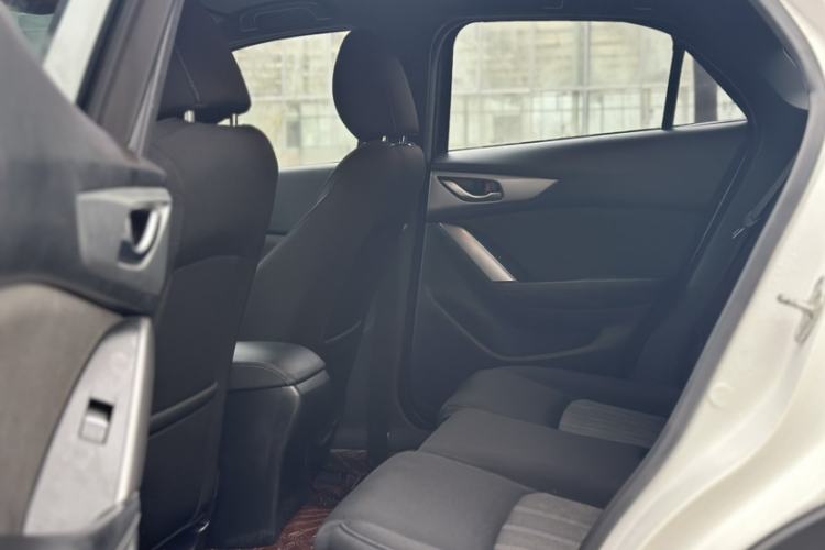 Used Mazda CX-4 2018 2.0L Automatic Two-Wheel Drive Blue Sky Dynamic Version China VI Standard