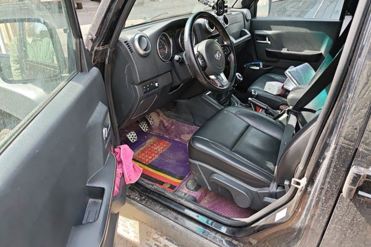 Used BAIC Off-Road BJ40 2018 40L 2.0T Manual Diesel Four-Wheel Drive Prestige Edition