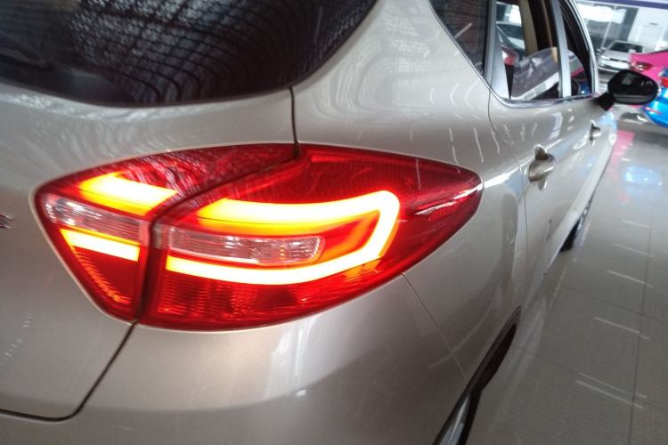 Used Geely Auto Emgrand GS 2016 Elegant Edition 1.8L Automatic LingShang Model