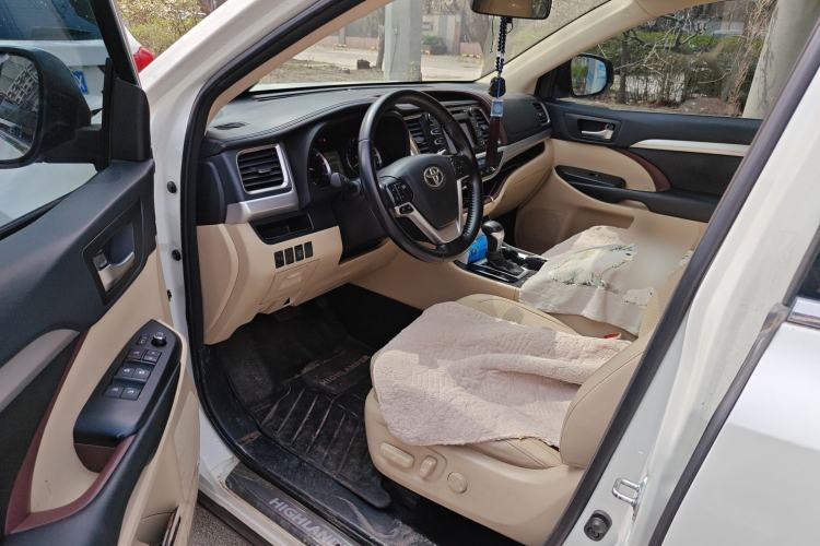 Used Toyota Highlander 2015 2.0T Four-Wheel Drive Luxury Edition 7-Seater
