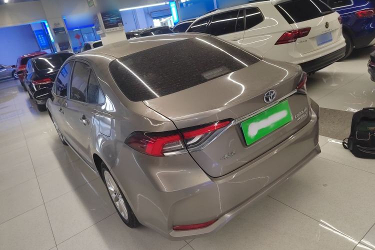 Used Toyota Corolla 2021 Dual-Motor 1.8L E-CVT Elite Edition Exterior 2