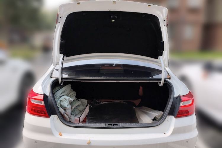 Used Geely Auto Vision 2019 Upgraded Model 1.5L CVT Luxury Version China VI Standard Trunk