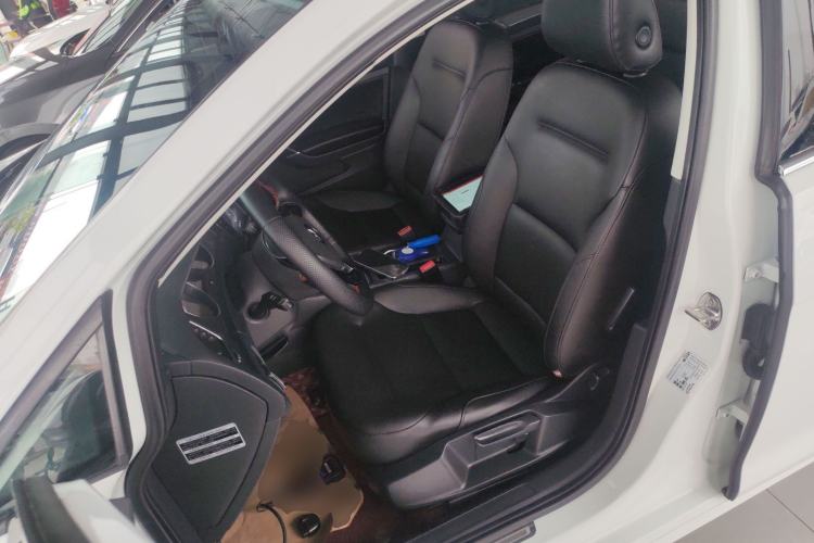 Used Volkswagen Golf 2016 230TSI Automatic Comfort Version Left Front Seat