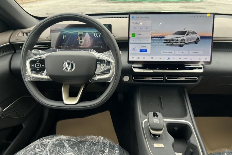 Used Changan Eado 2026 Model, Fourth Generation, 1.5T 500Bar Smart Enjoyment Edition
