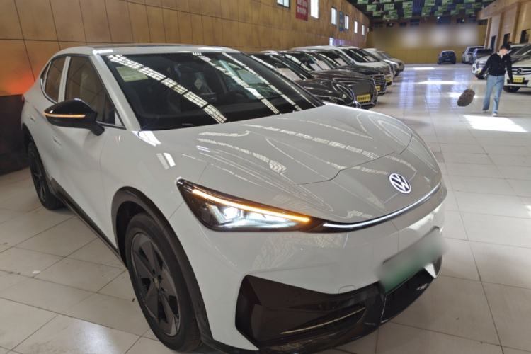 Used Volkswagen ID.UNYX 2024 Revised Pro Long-Range Version Front Right 45 Deg