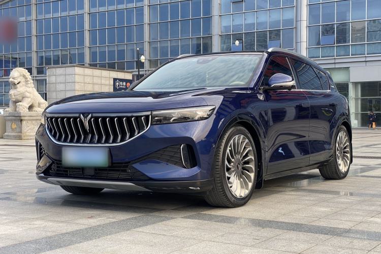 Used VOYAH FREE 2023 Four-Wheel Drive Extended-Range Model with Ultra-Long Range