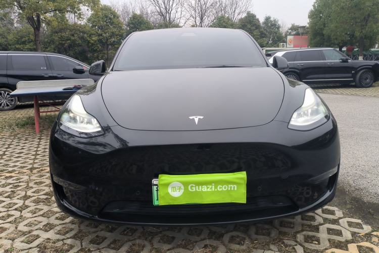 Used Tesla Model Y 2021 Standard Range Rear-Wheel Drive Version Front