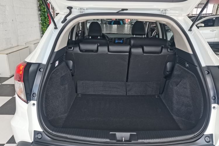 Used Honda Vezel 2020 1.5L CVT Luxury Edition
